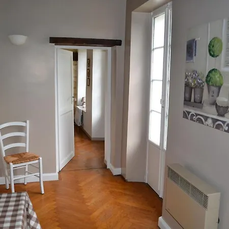 Holiday home House With Character Near Compiegne