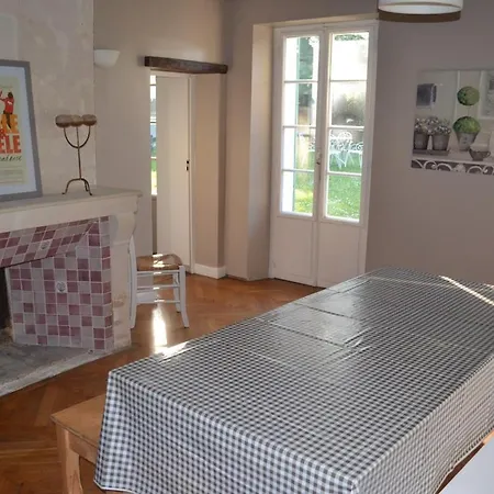 House With Character Near Compiegne Holiday home *