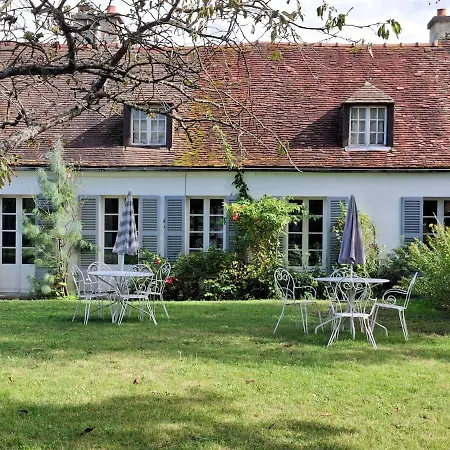 Holiday home House With Character Near Compiegne *